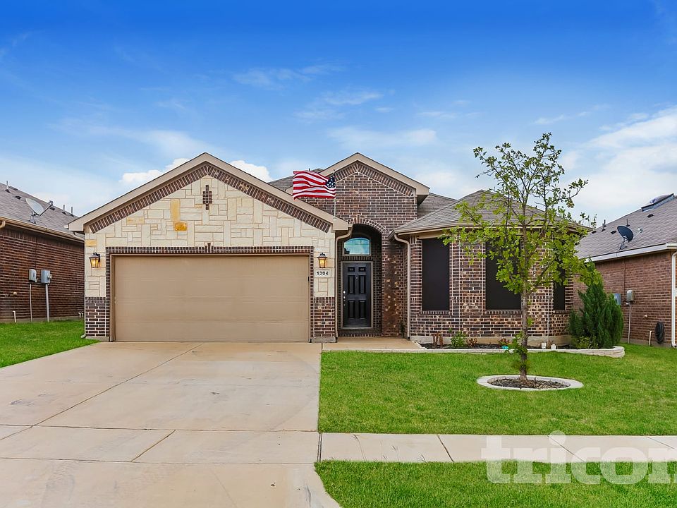 1st image of 1304 Glen Ct