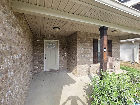 3rd image of 6225 Mimosa Gardens Cir