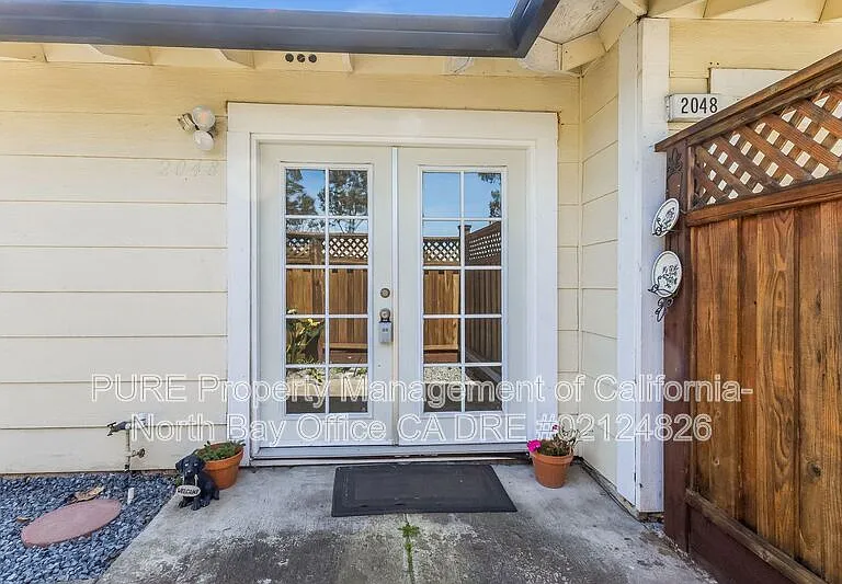 2048 Pinercrest Dr — Photo 20