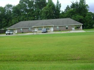 60 George Ford Rd APT A2, Carriere, MS 39426