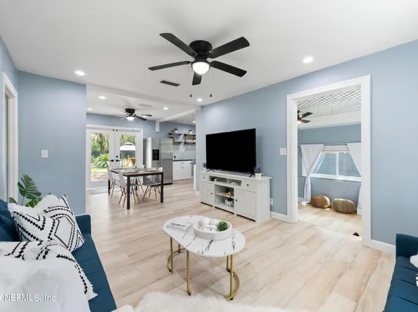 327 E 48TH Street, Jacksonville, FL 32208