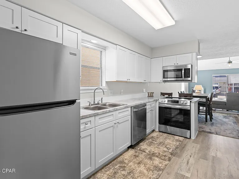 3415 W 19th St #17 — Photo 9