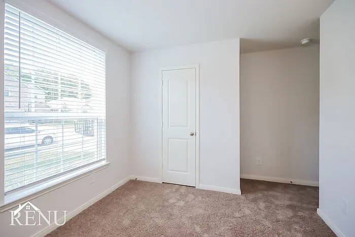 10421 Sweetwater Creek Dr — Photo 12