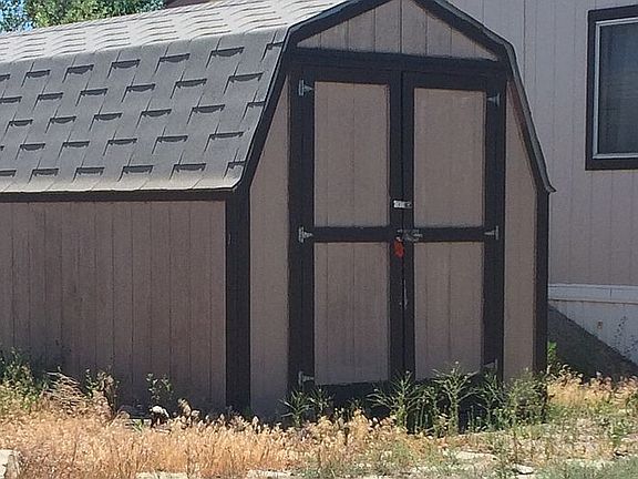 Shed