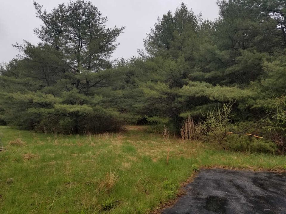 2nd image of 4 Swan Brook Rd