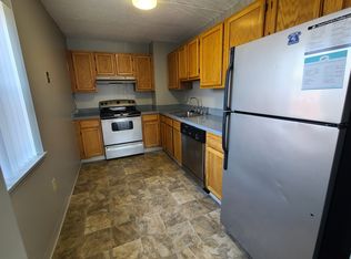 48 Peninsula Pl APT 310, Dorchester, MA 02125