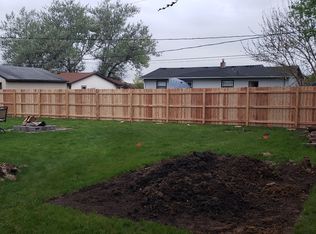 1609 Rickey Dr, Joliet, IL 60433