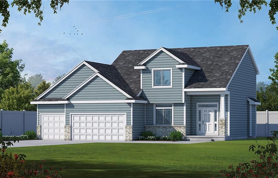 2nd image of 301 Walnut Dr