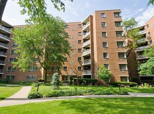 1864 Sherman Ave APT 6NW, Evanston, IL 60201
