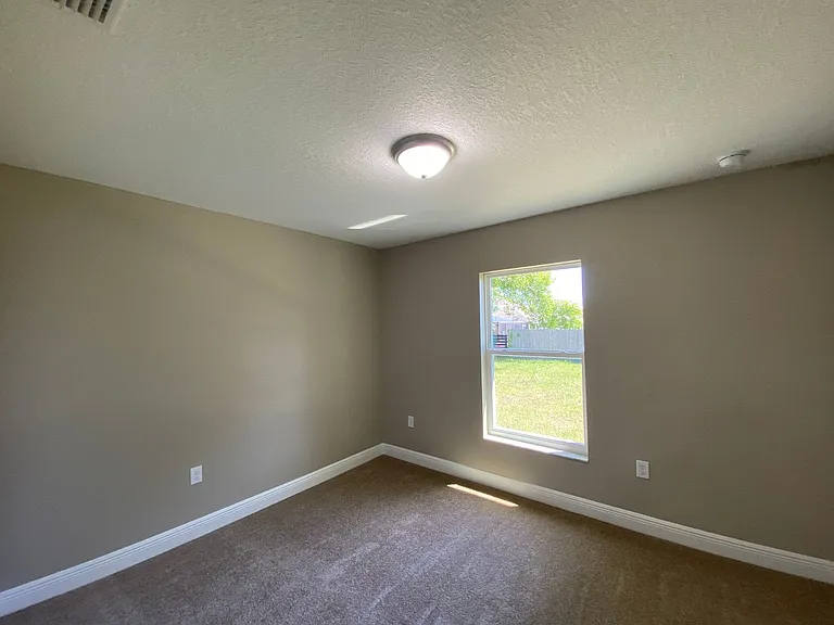 10121 SE 67th Ter — Photo 34
