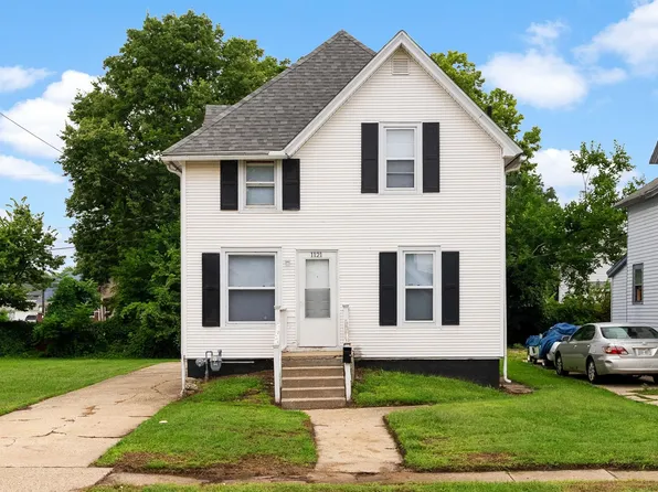 1121 Randall St, Beloit, WI 53511
