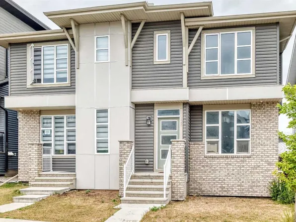 125 S Herron Mews NE, Calgary, AB T3P 1Y8