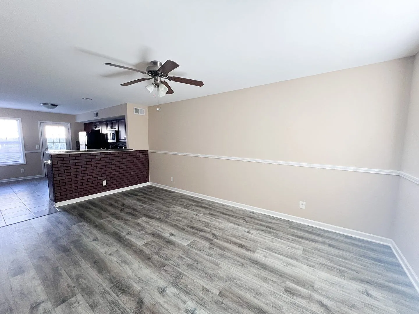 2 Bedroom 1.5 Bath Townhome — Photo 3