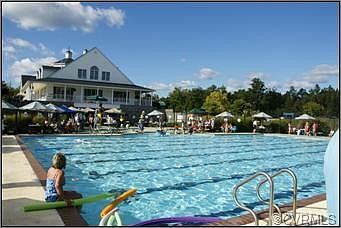 5th image of 15248 Isle Pines Dr