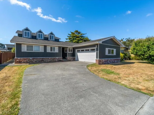 3705 Renner Dr, Fortuna, CA 95540