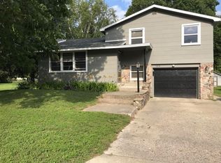 120 N Hazel Ave, Gaylord, MI 49735