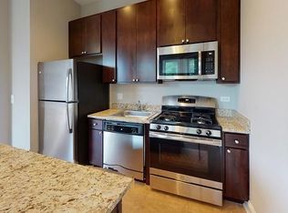 482 W. Deming, Chicago, IL 60614