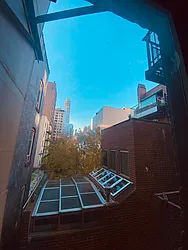 Rented by Metropolis Real Estate of Manhattan