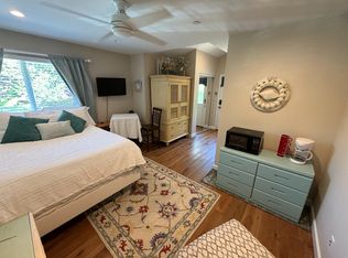211 Seeman Dr #B, Encinitas, CA 92024