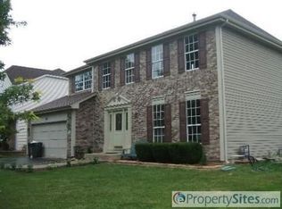 767 Medford Dr, Carol Stream, IL 60188