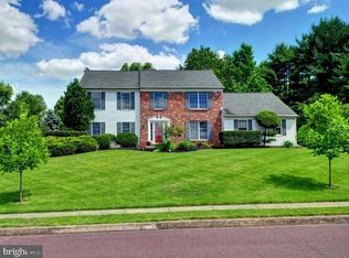 1293 Mark Dr, Lansdale, PA 19446