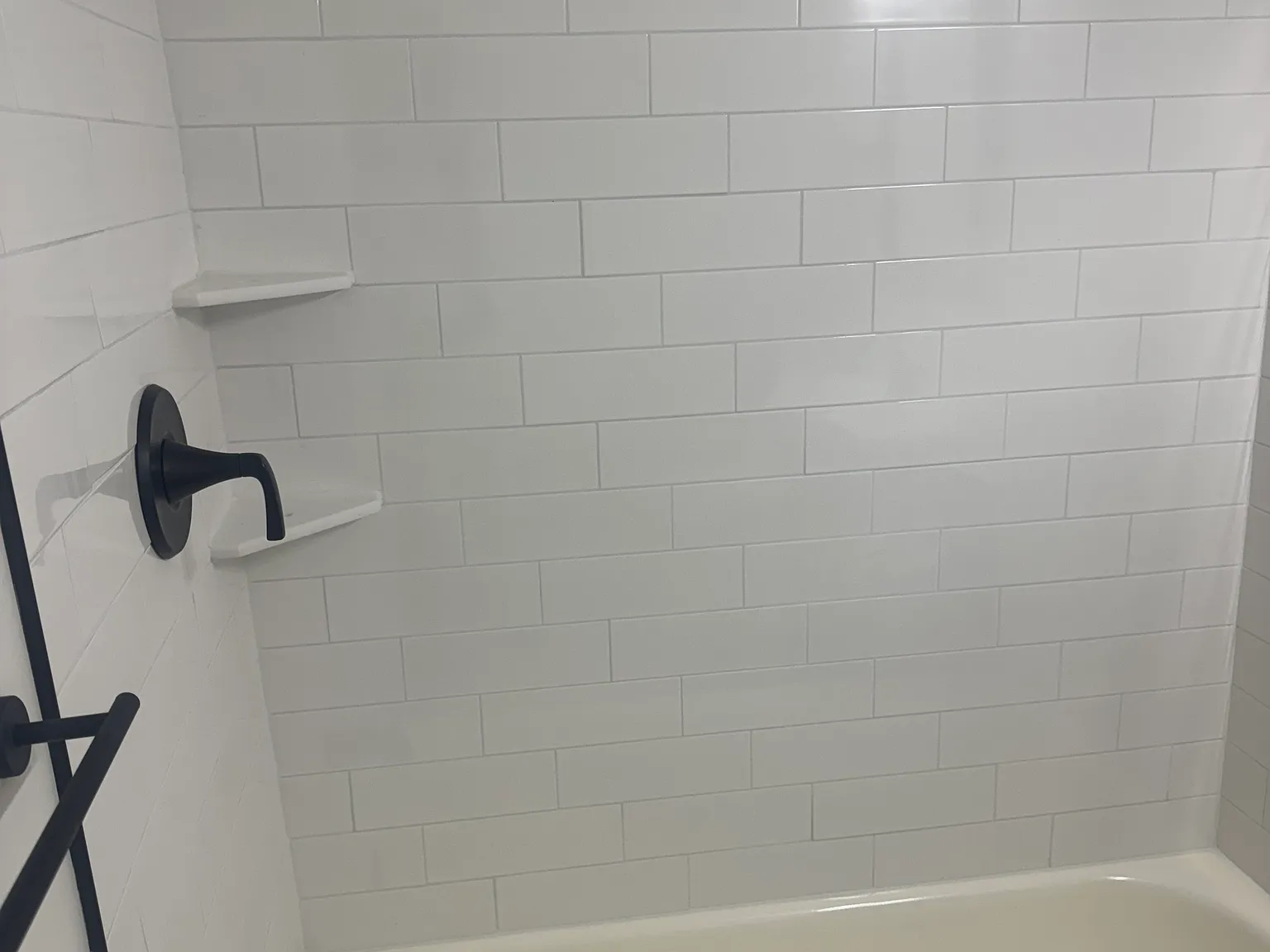 2 bed, 873 sqft, $1,950 — Photo 1