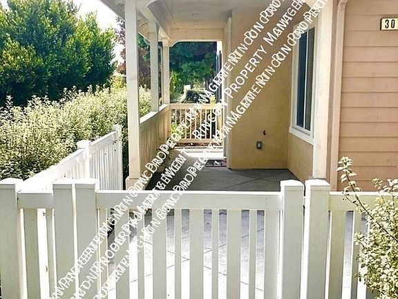 5th image of 307 Harbor Breeze Dr
