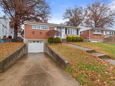 1052 Vacationland Dr, Cincinnati, OH, 45231