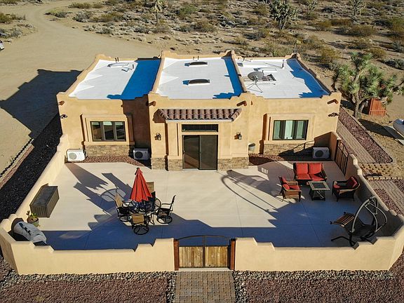 4th image of 2322 E Cowboy Dr