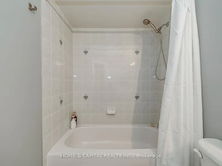 2287 Kingfisher Ct — Photo 37