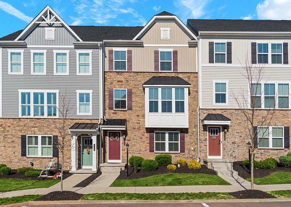 1st image of 120 Bucktail Dr