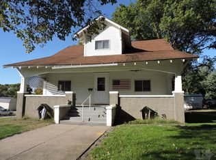 631 3rd Ave, Manilla, IA 51454