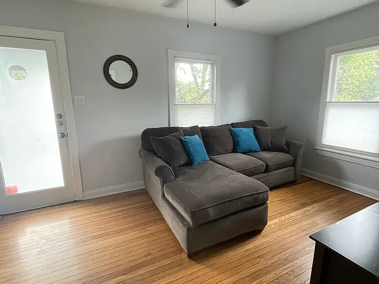 1506 S 5th St — Photo 12
