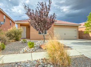 11827 Suny Bay Rd SE, Albuquerque, NM 87123