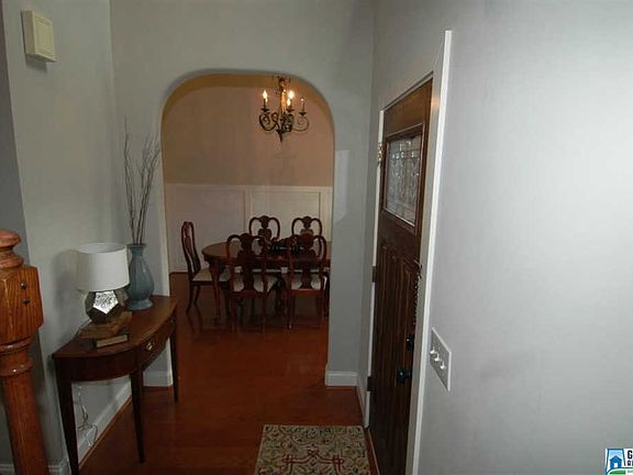 3rd image of 430 River Oaks Ln