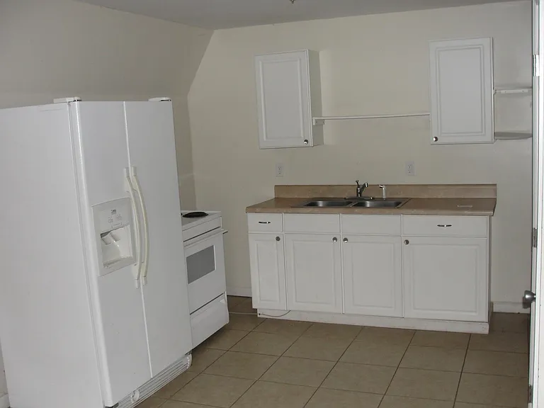 7039 Hamilton View St — Photo 10