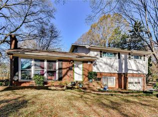 4911 Churchill Dr, Charlotte, NC 28269