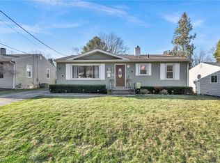 1090 Terrell Dr, Akron, OH 44313