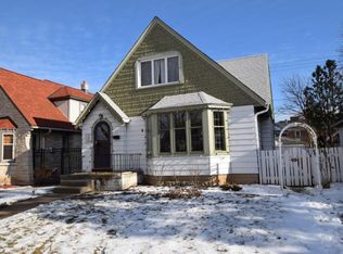 3034 N 77th St, Milwaukee, WI 53222