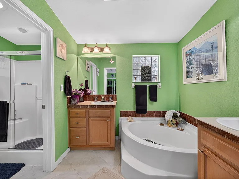 2820 Eagles Nest Way — Photo 24