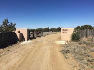 20 Bluebird Ln, Santa Fe, NM 87508
