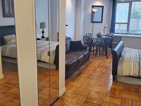 5th image of 210 E 47th St APT 11E