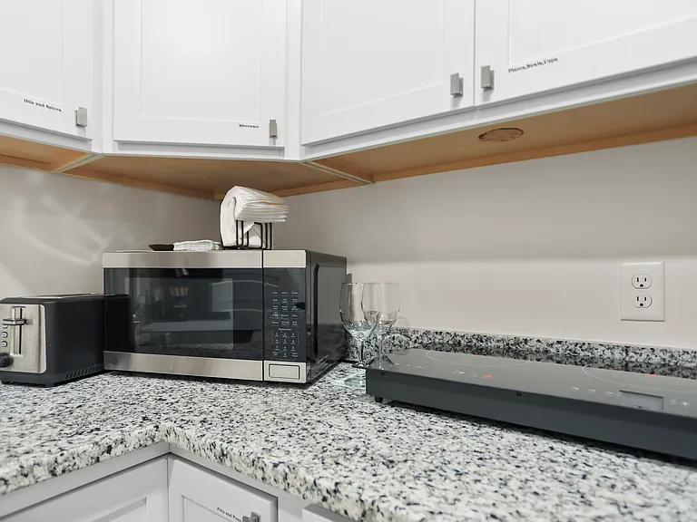 34 W Franklin St #3 — Photo 12