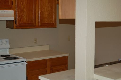 5th image of 1174 E Bear Creek Rd