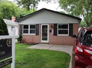 6060 Weddel St, Taylor, MI