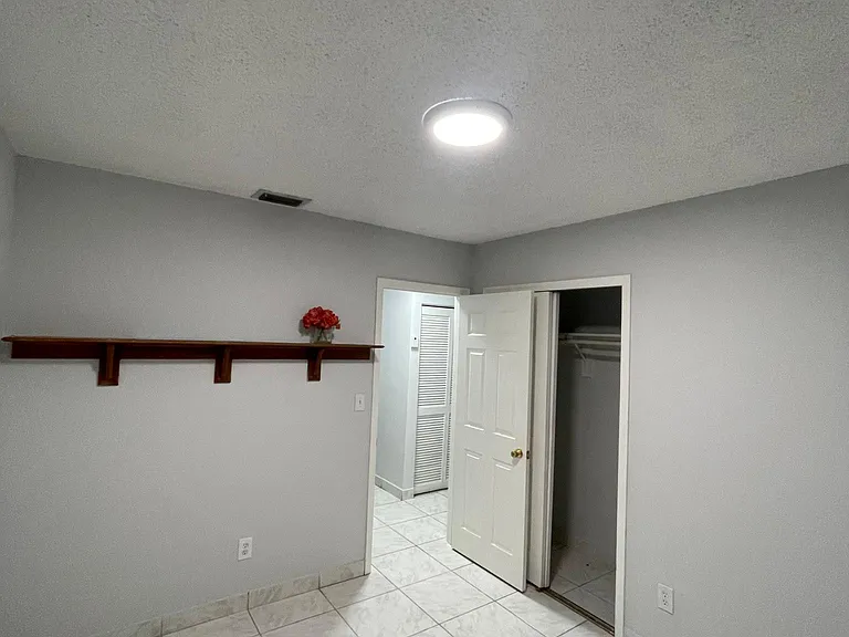 11875 SW 184th St #1 — Photo 10