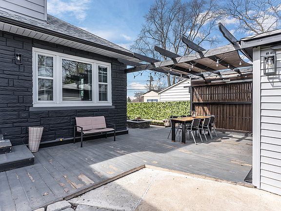 5th image of 314 N Catalpa Ave