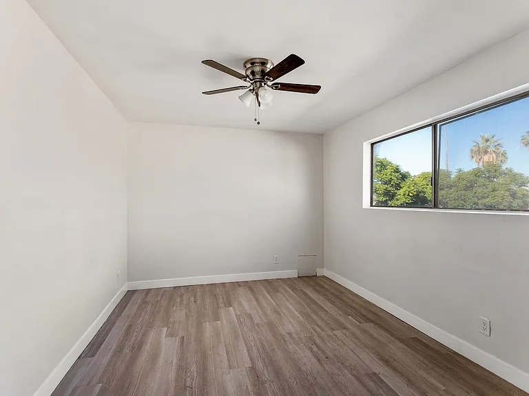 1408 S Saint Andrews Pl — Photo 18