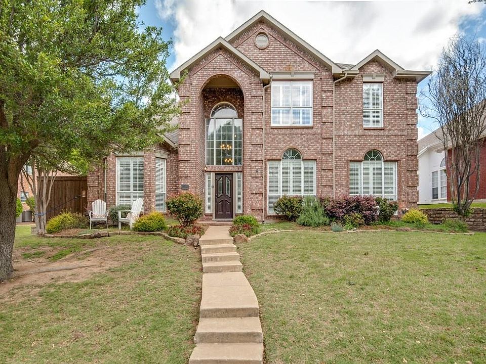 1st image of 716 Post Oak Dr