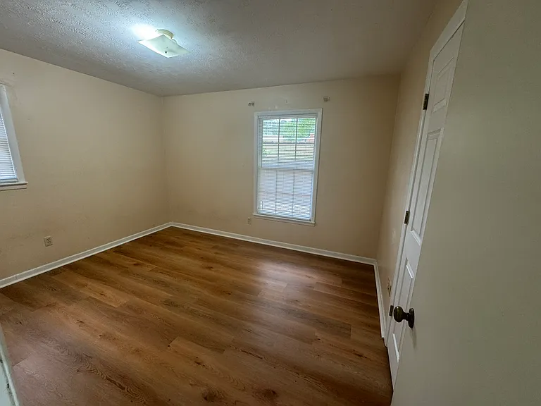 288 Fuqua Ave — Photo 5